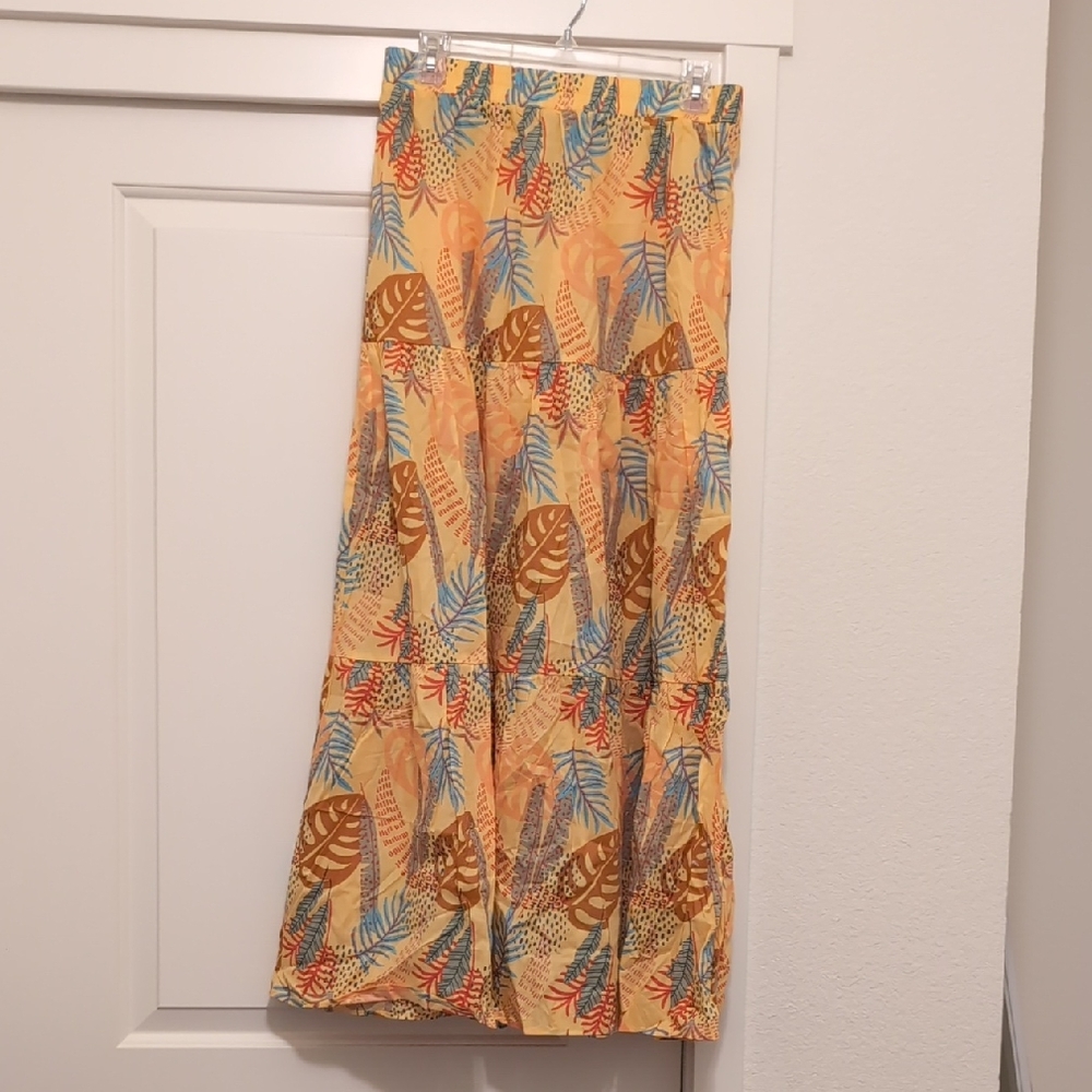 Forever 21 - Leaf Print Tropical Maxi Skirt Size L